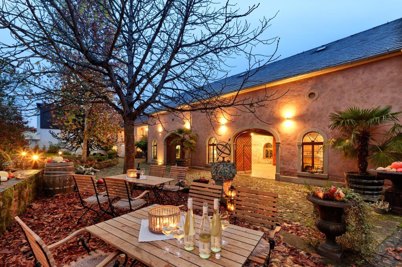 Weingut&Gästehaus GiwerGreif Wasserliesch Exterior foto